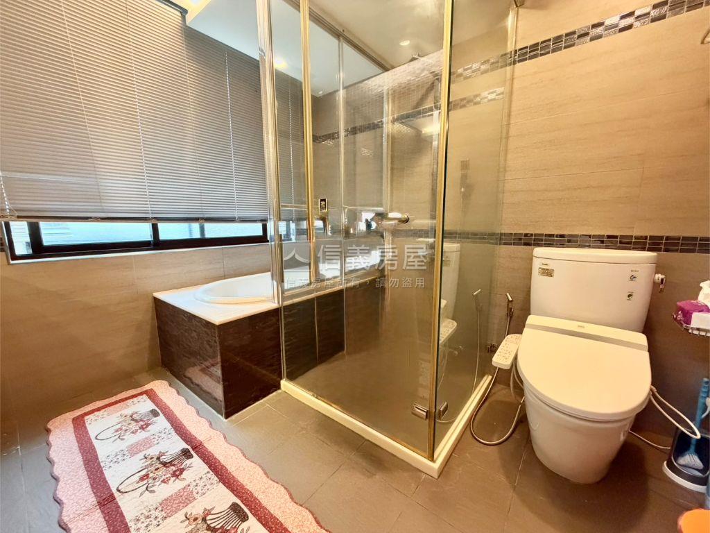 ＊美麗華城典雅美墅房屋室內格局與周邊環境