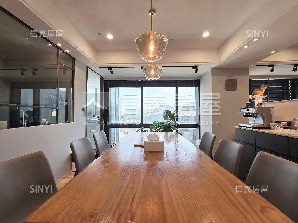 高樓景觀４房溫馨美裝潢房屋室內格局與周邊環境