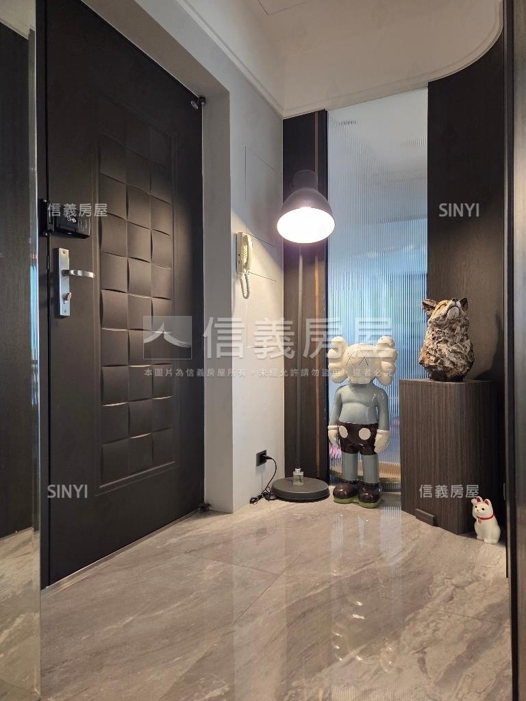 高樓景觀４房溫馨美裝潢房屋室內格局與周邊環境