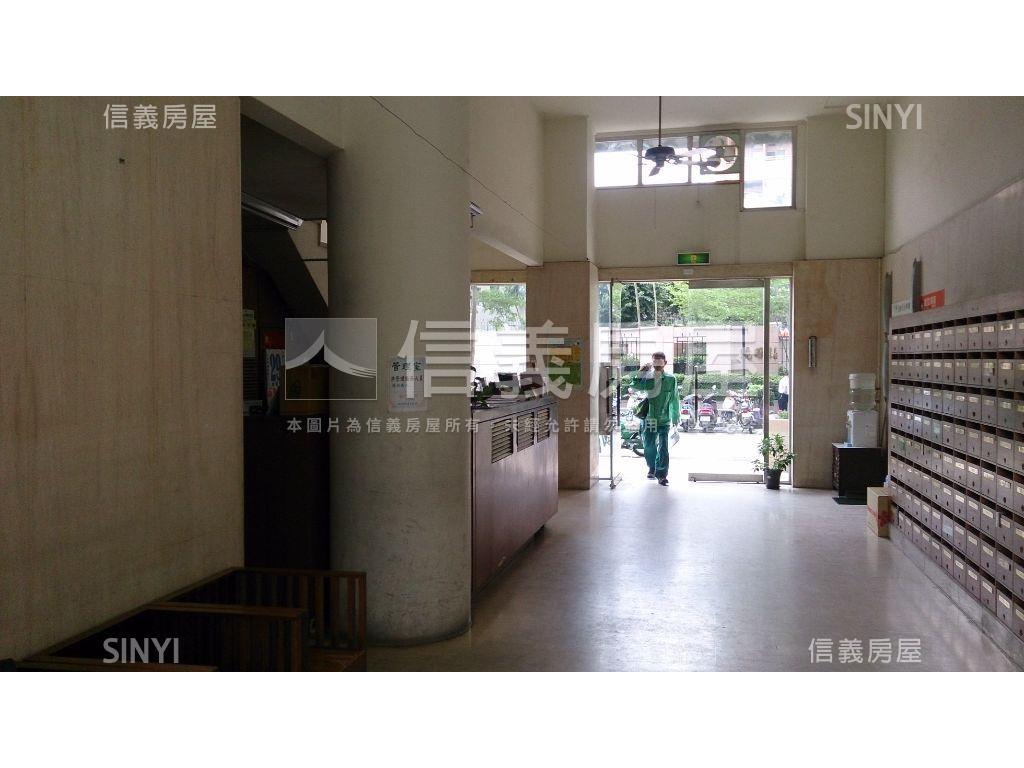 店長推薦！北區美２房平車房屋室內格局與周邊環境