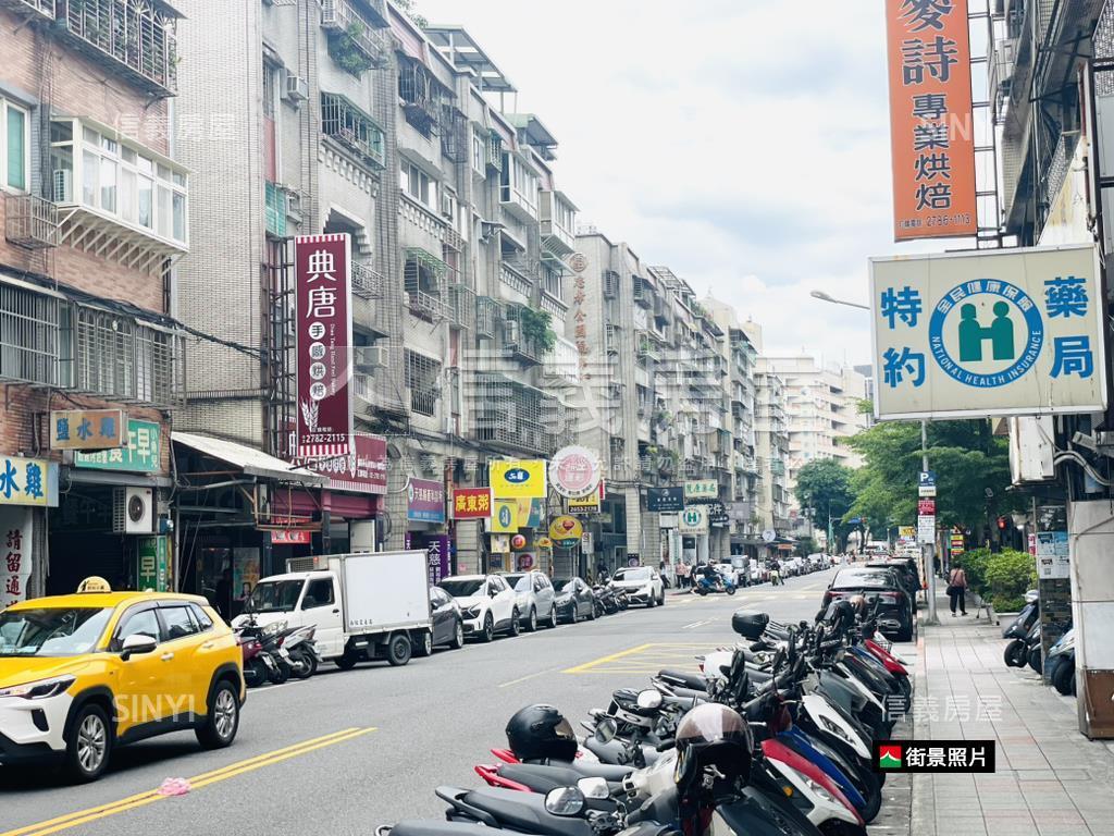 近後山埤邊間★二樓免爬高房屋室內格局與周邊環境
