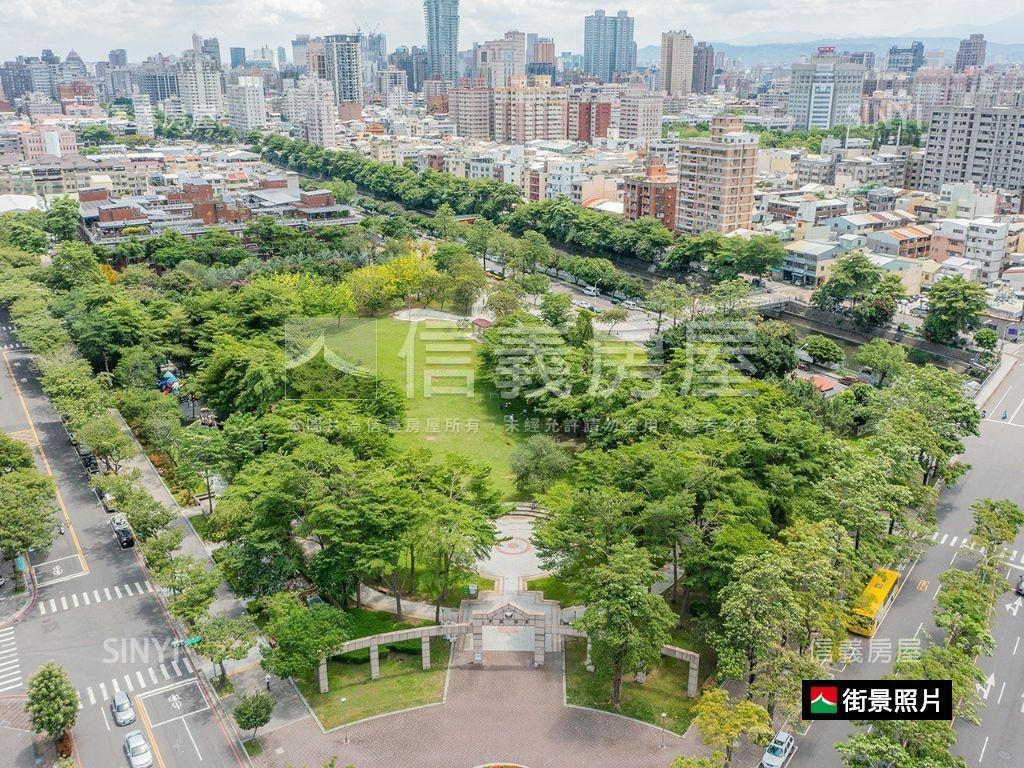 面豐富公園大面寬店面房屋室內格局與周邊環境