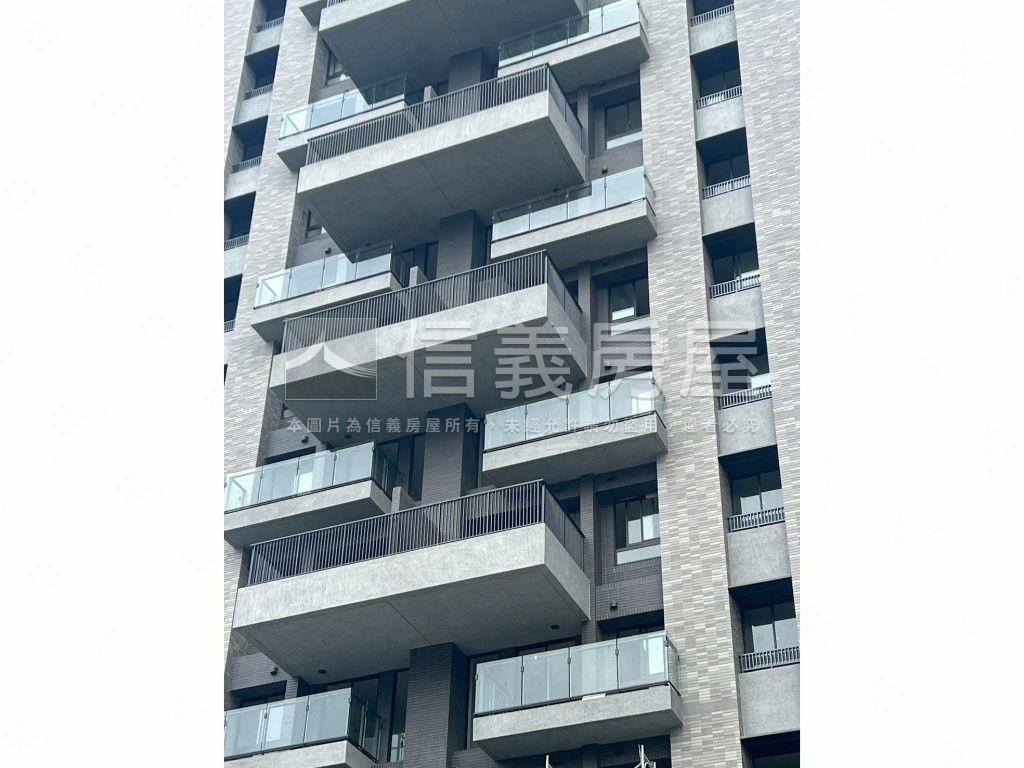 大塊藏硯雙車位宜居陽台房屋室內格局與周邊環境