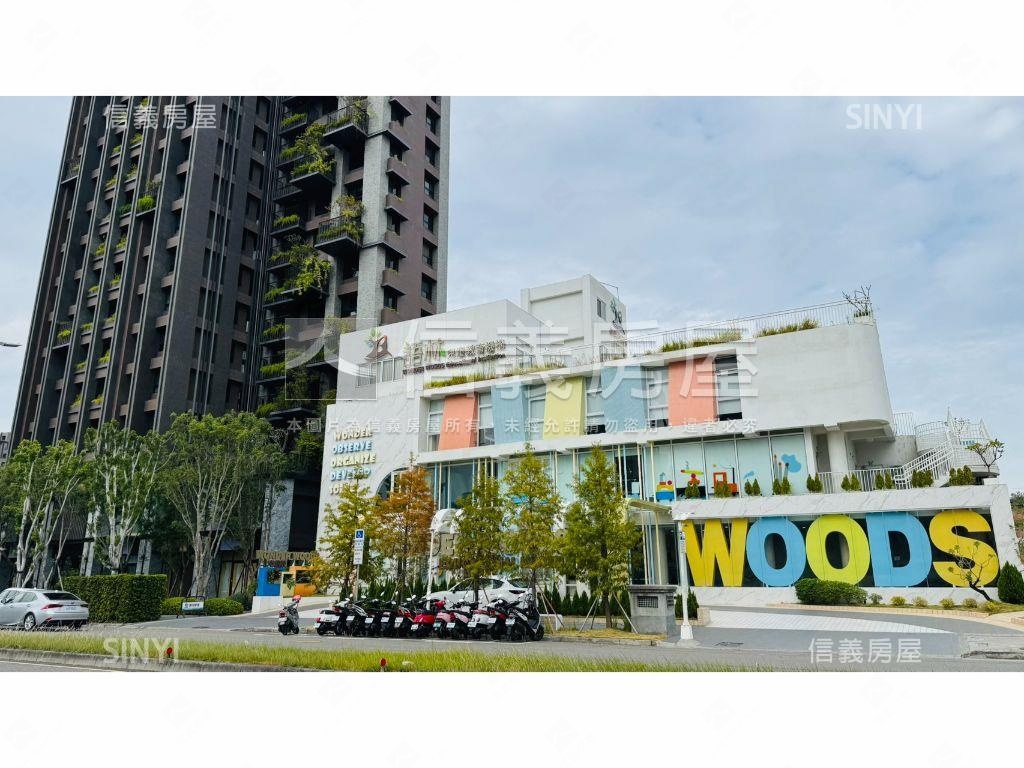 １４期大塊藏硯１２Ｂ雙車房屋室內格局與周邊環境