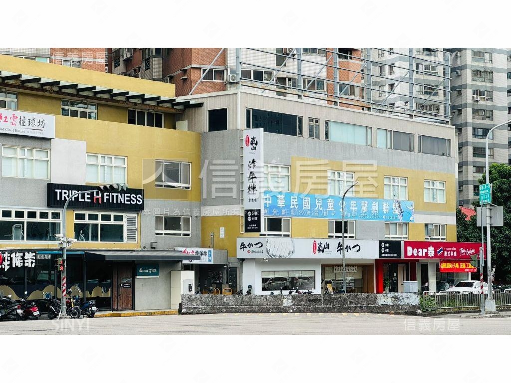 １４期大塊藏硯１２Ｂ雙車房屋室內格局與周邊環境