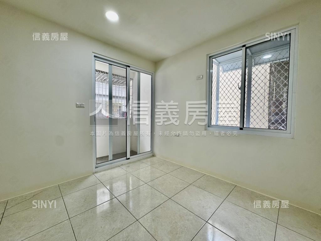 近後驛捷運站成家小資美宅房屋室內格局與周邊環境