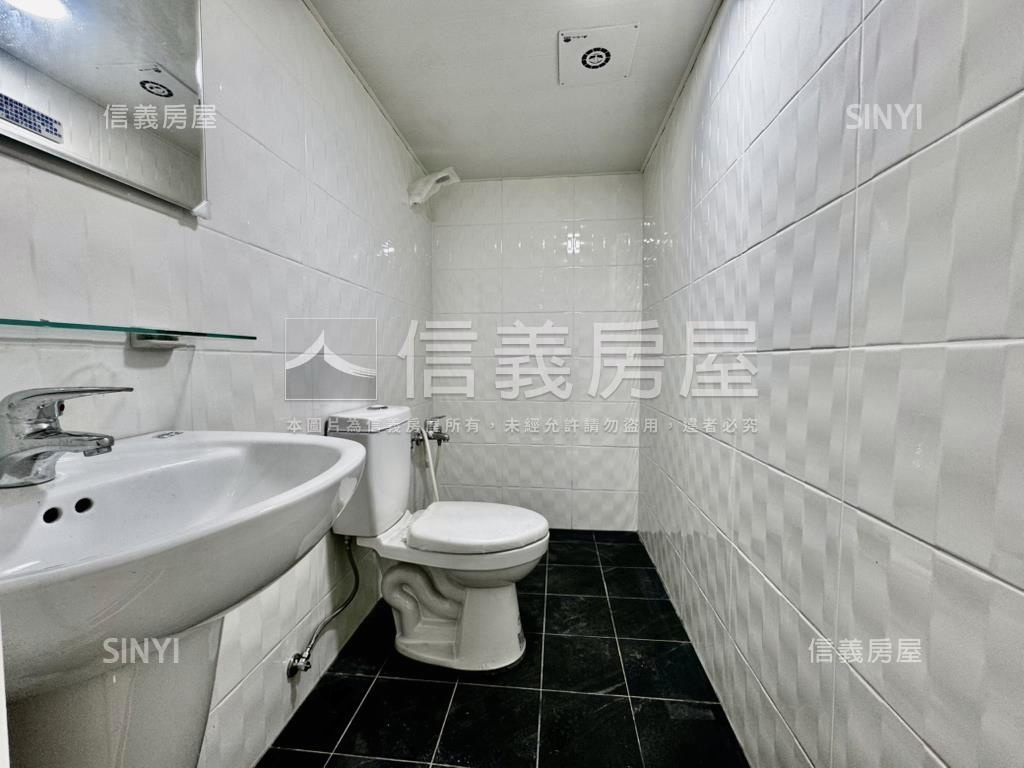 近後驛捷運站成家小資美宅房屋室內格局與周邊環境