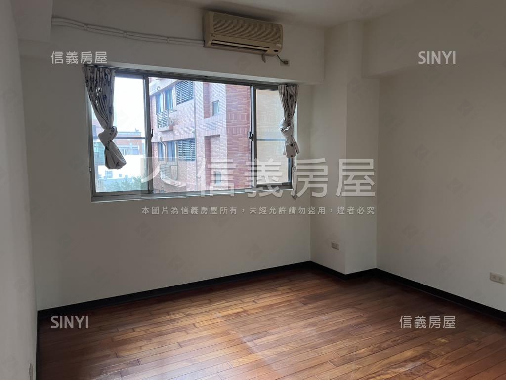 竹城採光三房車位房屋室內格局與周邊環境