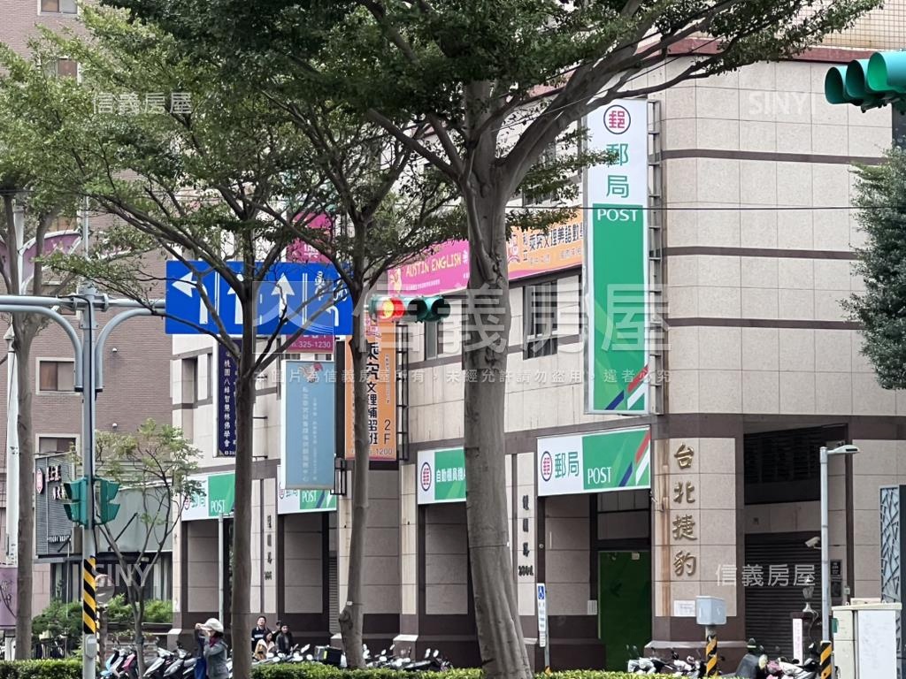 竹城採光三房車位房屋室內格局與周邊環境