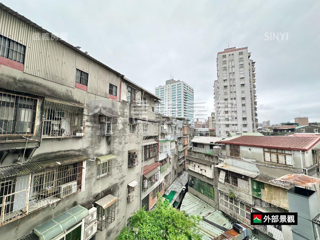 新埔站。三面採光兩房車位房屋室內格局與周邊環境