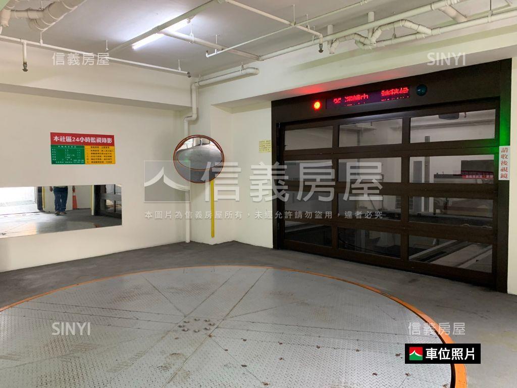 新埔站。三面採光兩房車位房屋室內格局與周邊環境