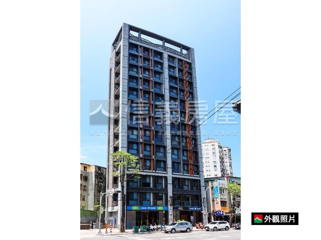 新埔站。三面採光兩房車位房屋室內格局與周邊環境