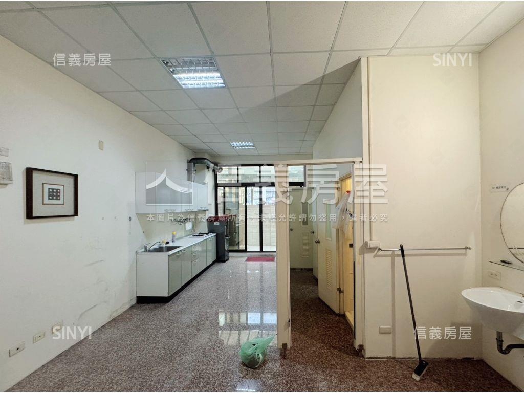 星築ＳＯＧＯ。東大路店面房屋室內格局與周邊環境
