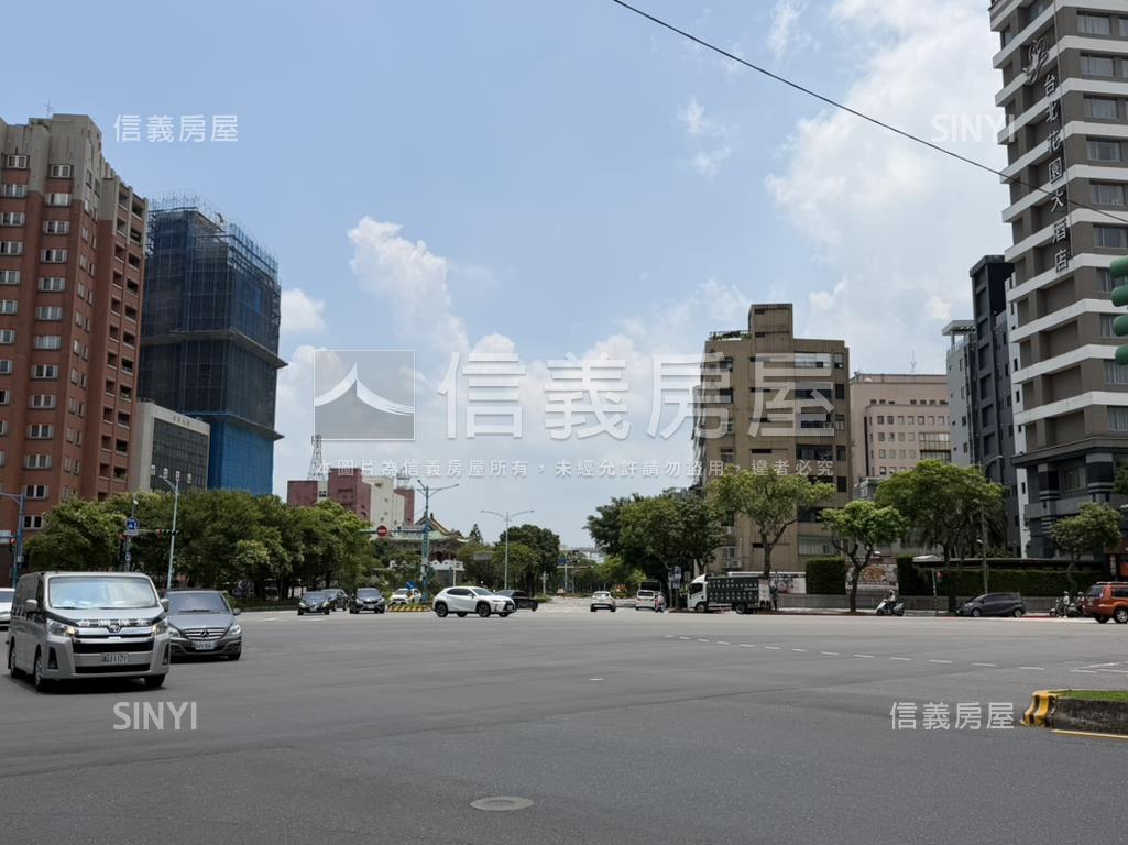 玉山之店面房屋室內格局與周邊環境