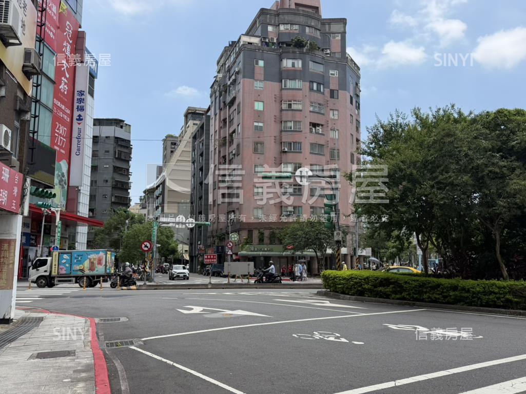 玉山之店面房屋室內格局與周邊環境