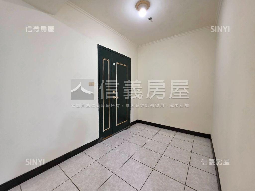 華清次頂朝西南大四房房屋室內格局與周邊環境