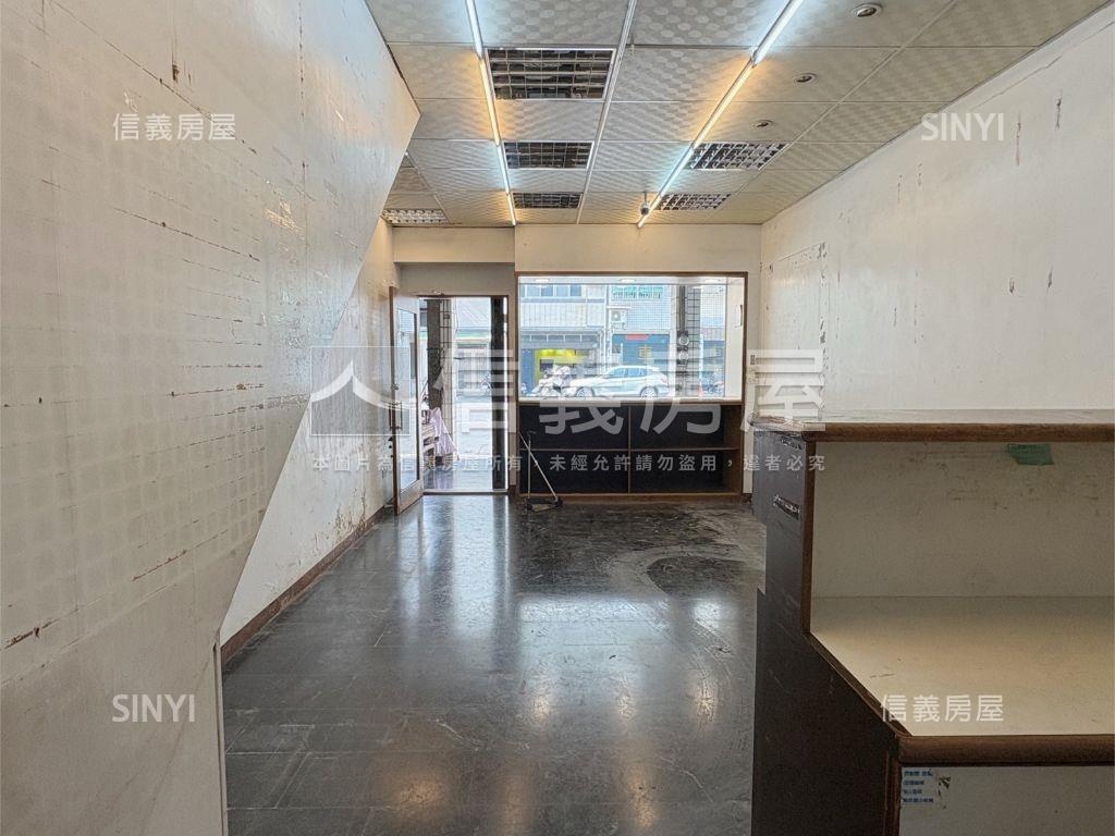 復興正路近火車站店面透天房屋室內格局與周邊環境