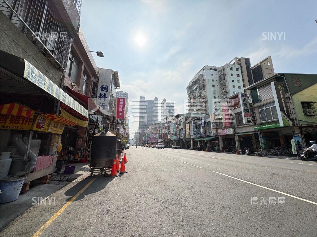 復興正路近火車站店面透天房屋室內格局與周邊環境