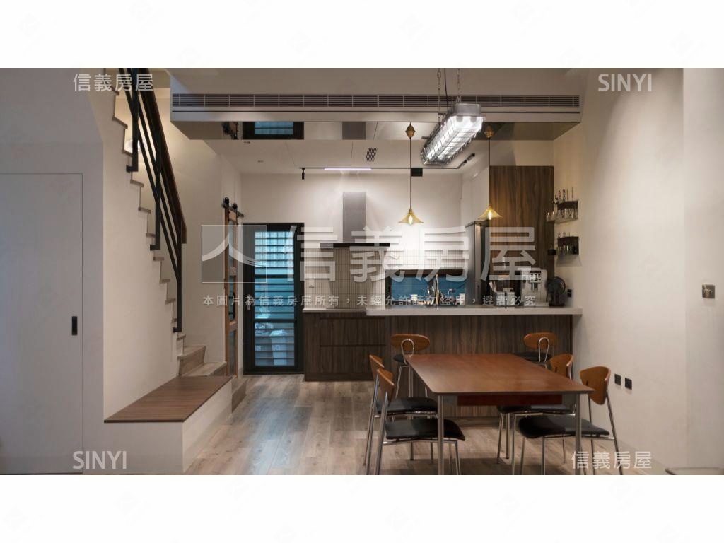 清水模車墅房屋室內格局與周邊環境