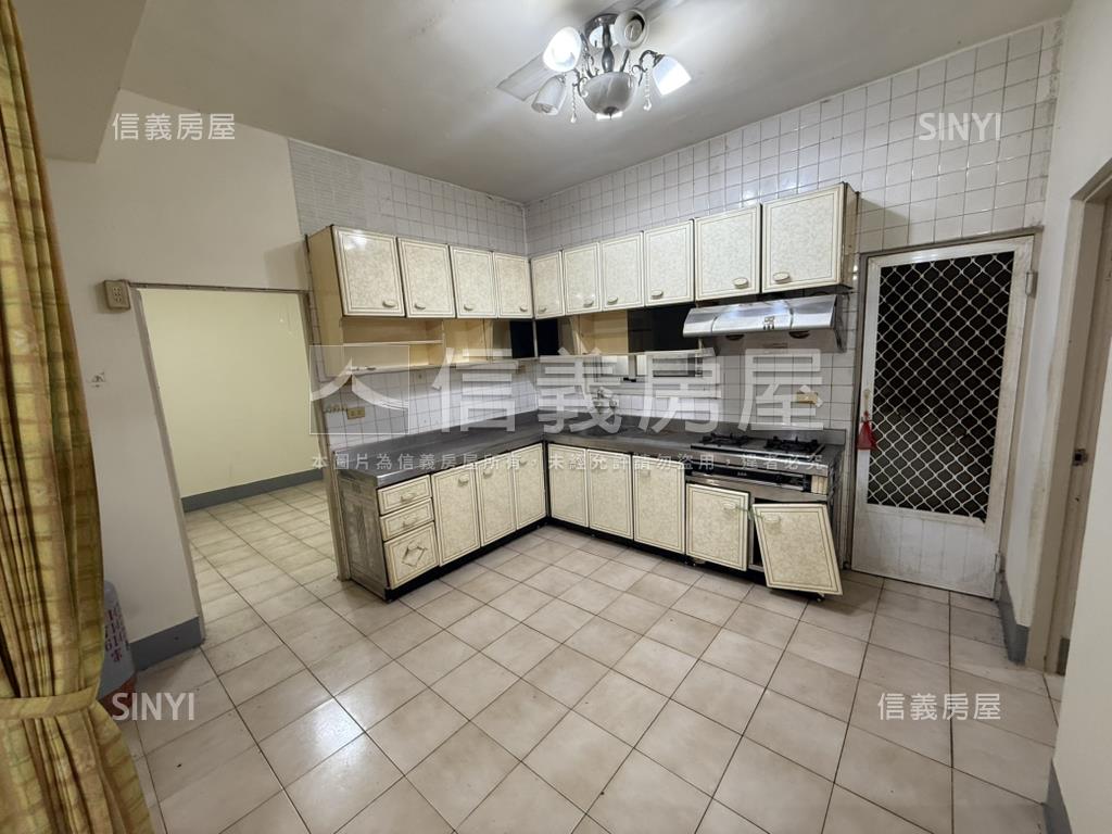 武慶路公寓三樓房屋室內格局與周邊環境