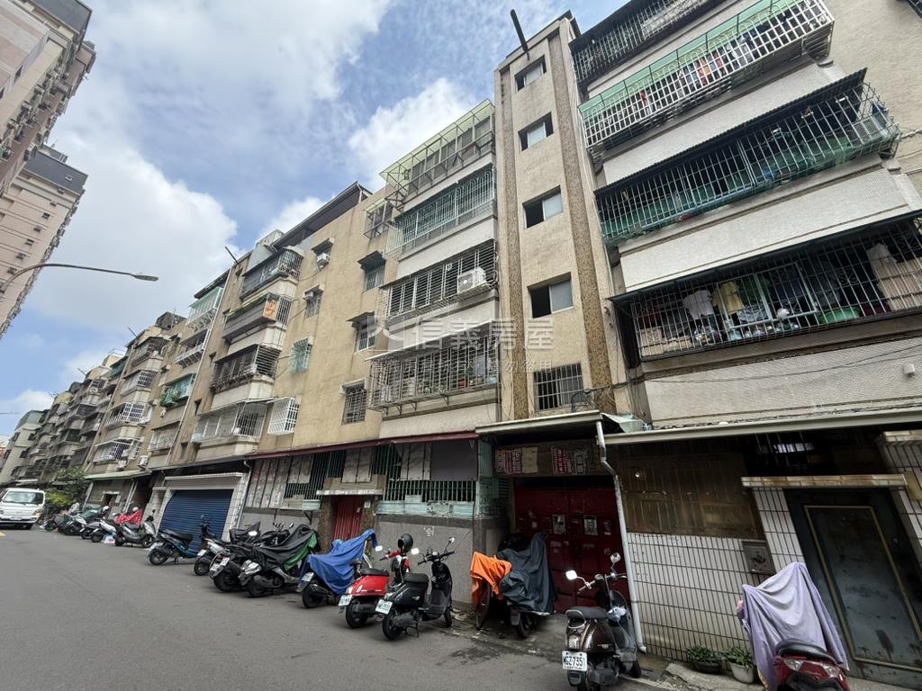 武慶路公寓三樓房屋室內格局與周邊環境