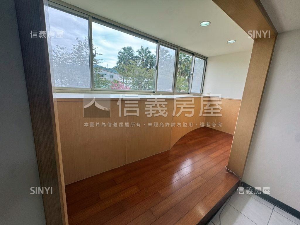 台北大第稀有釋出房屋室內格局與周邊環境