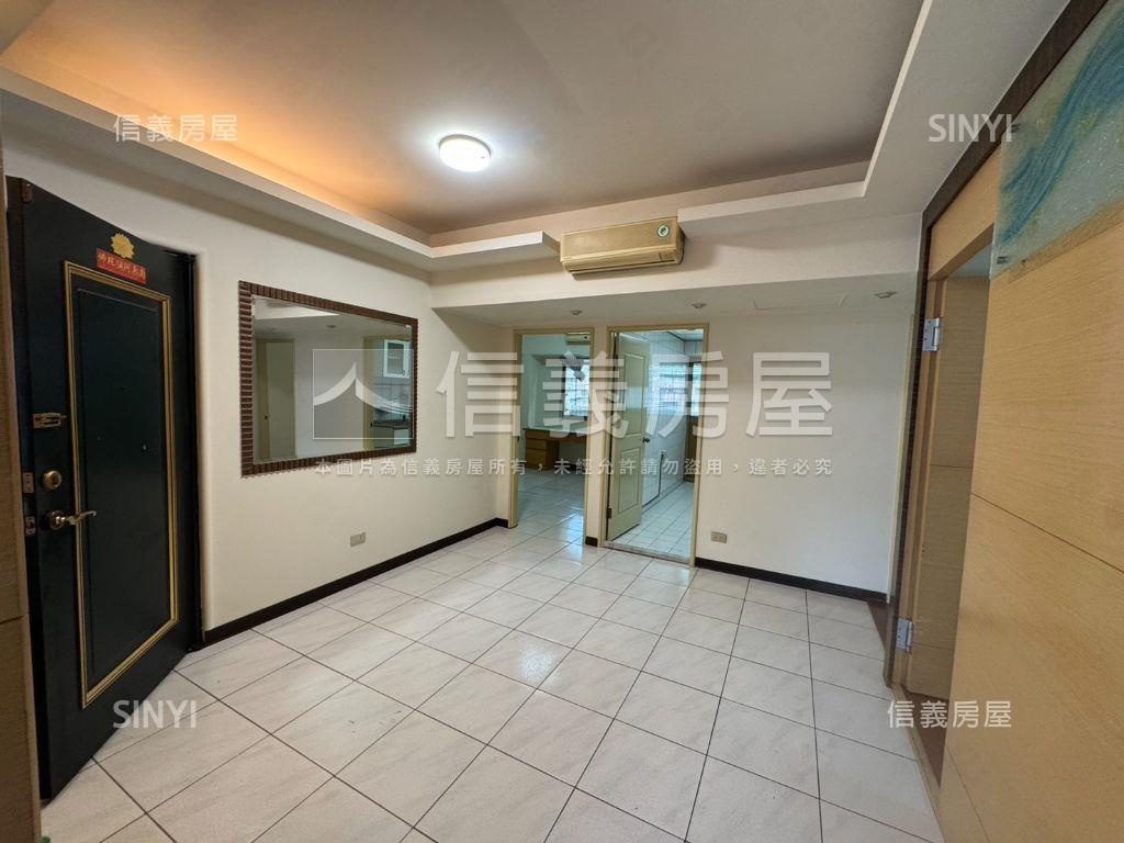 台北大第稀有釋出房屋室內格局與周邊環境