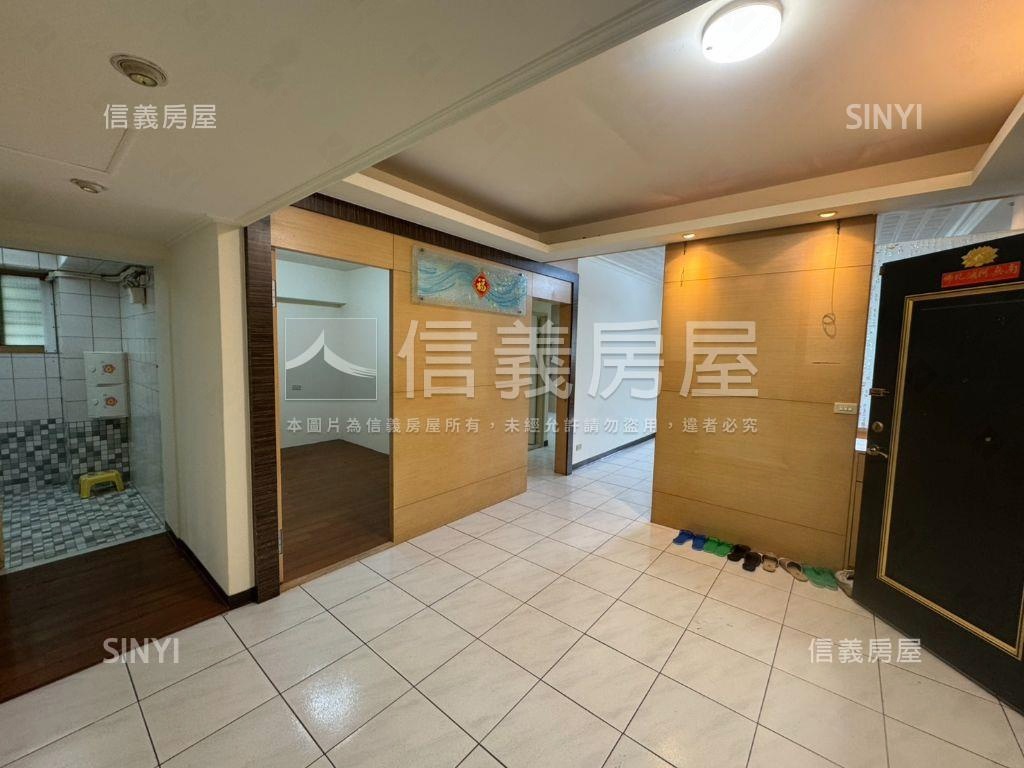 台北大第稀有釋出房屋室內格局與周邊環境