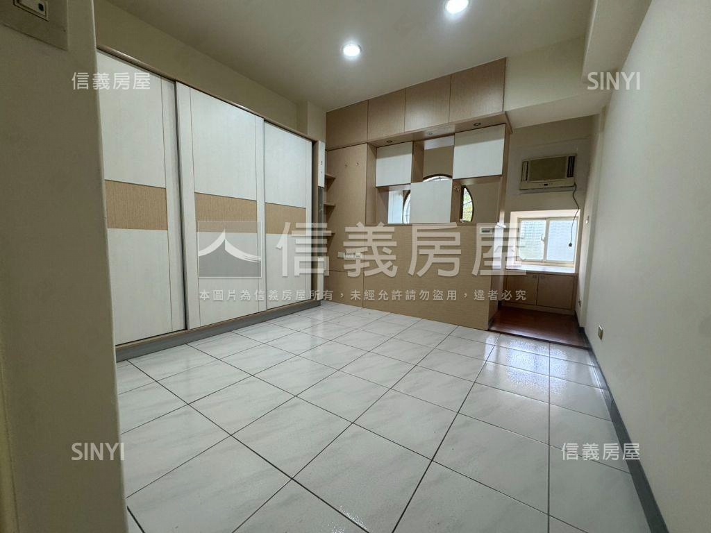 台北大第稀有釋出房屋室內格局與周邊環境