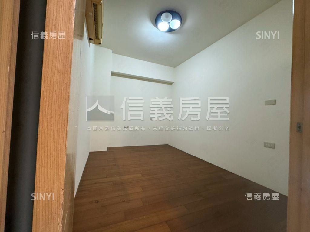 台北大第稀有釋出房屋室內格局與周邊環境