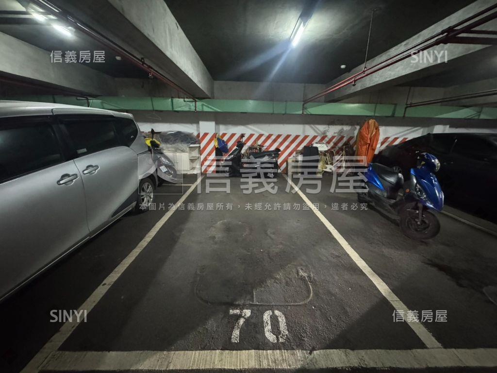 台北大第稀有釋出房屋室內格局與周邊環境