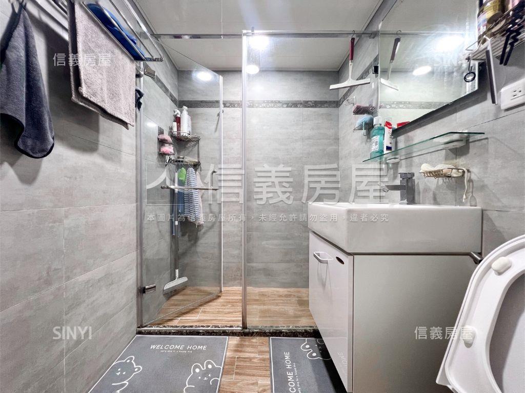 威尼斯新裝潢質感三房房屋室內格局與周邊環境