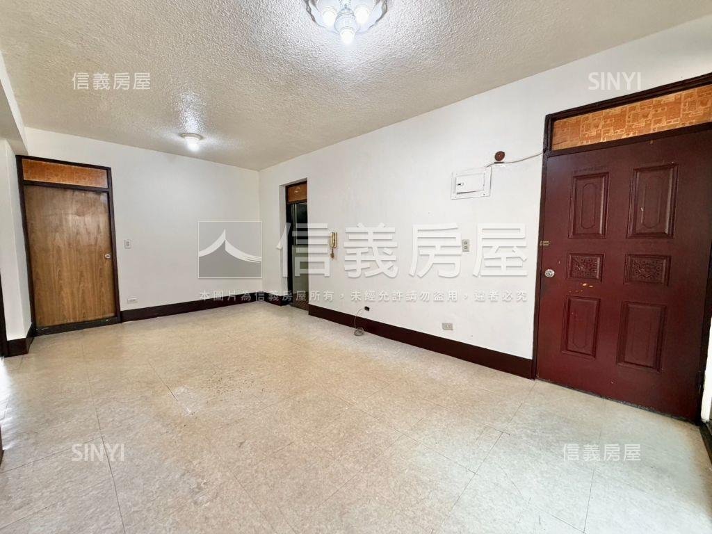 南勢角，低總價公寓房屋室內格局與周邊環境