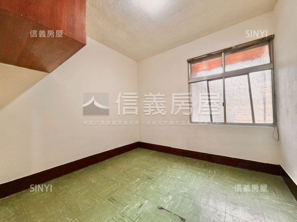 南勢角，低總價公寓房屋室內格局與周邊環境