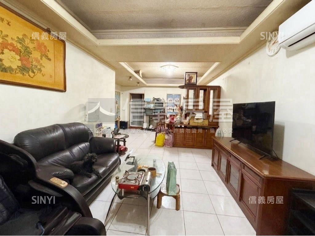 稀有一樓中和街大空間房屋室內格局與周邊環境