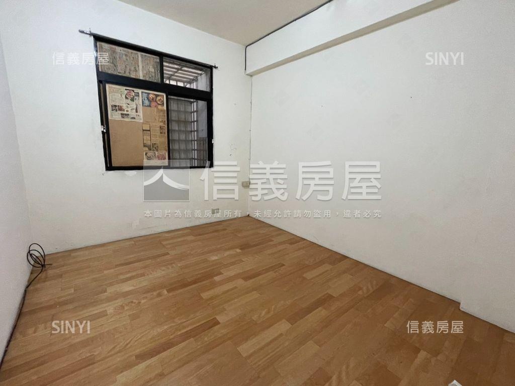 近崇德捷運二樓稀有公寓房屋室內格局與周邊環境