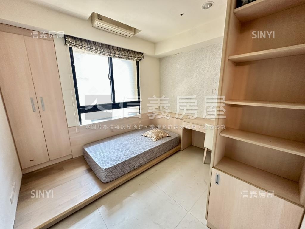 中科藍海帝國二房平車房屋室內格局與周邊環境