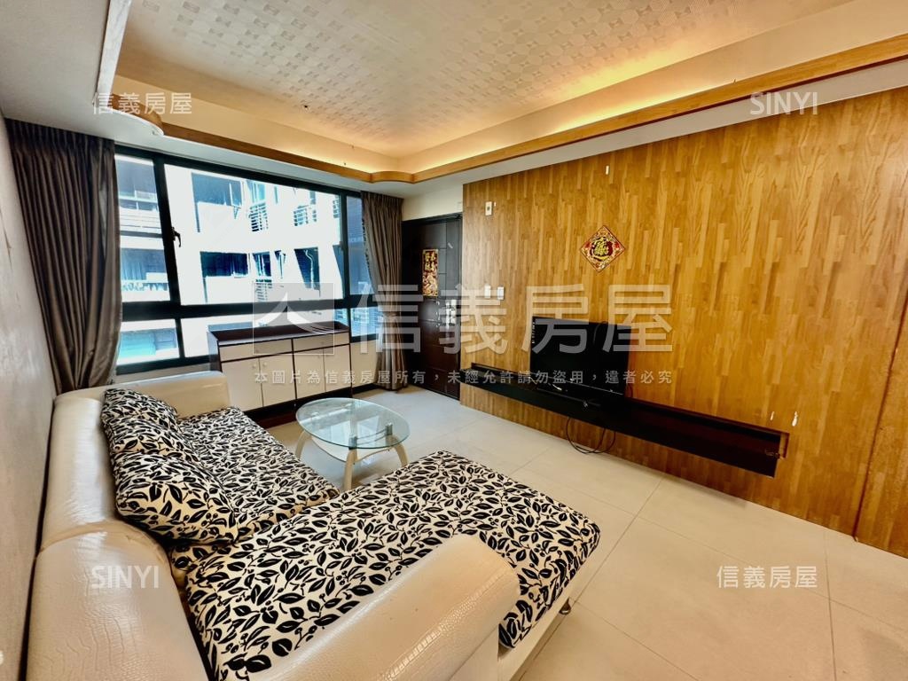 中科藍海帝國二房平車房屋室內格局與周邊環境