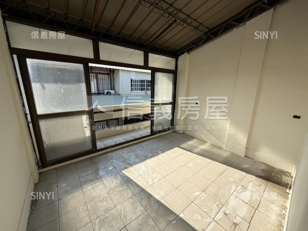 泰和路低總價透天房屋室內格局與周邊環境