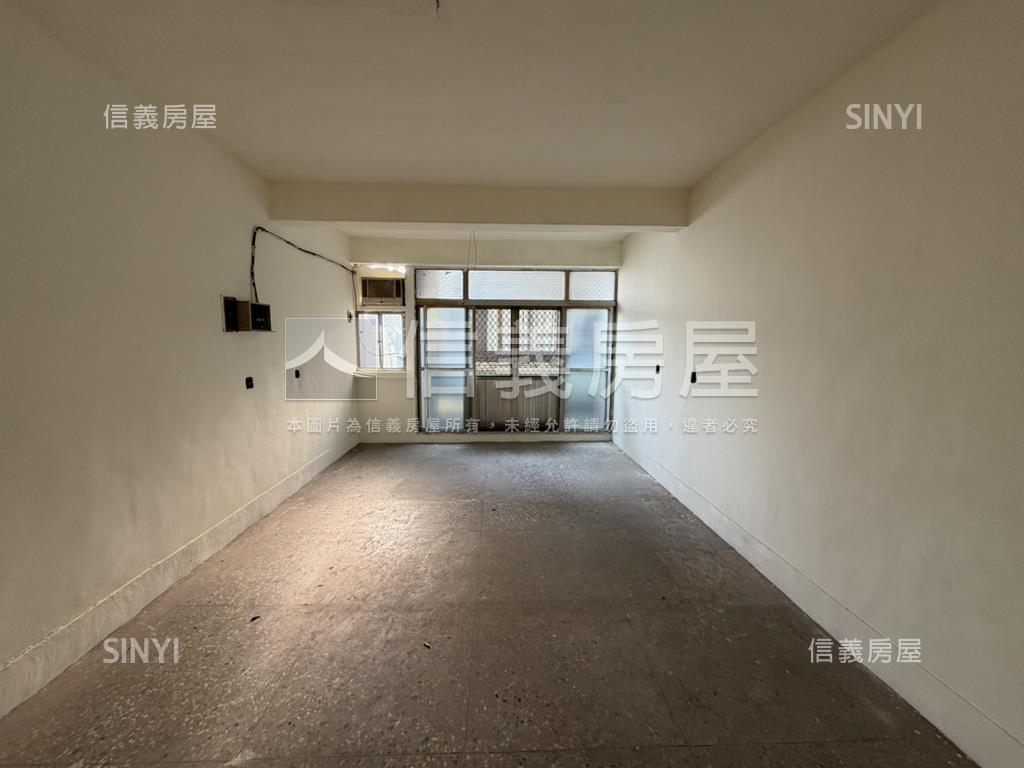 泰和路低總價透天房屋室內格局與周邊環境