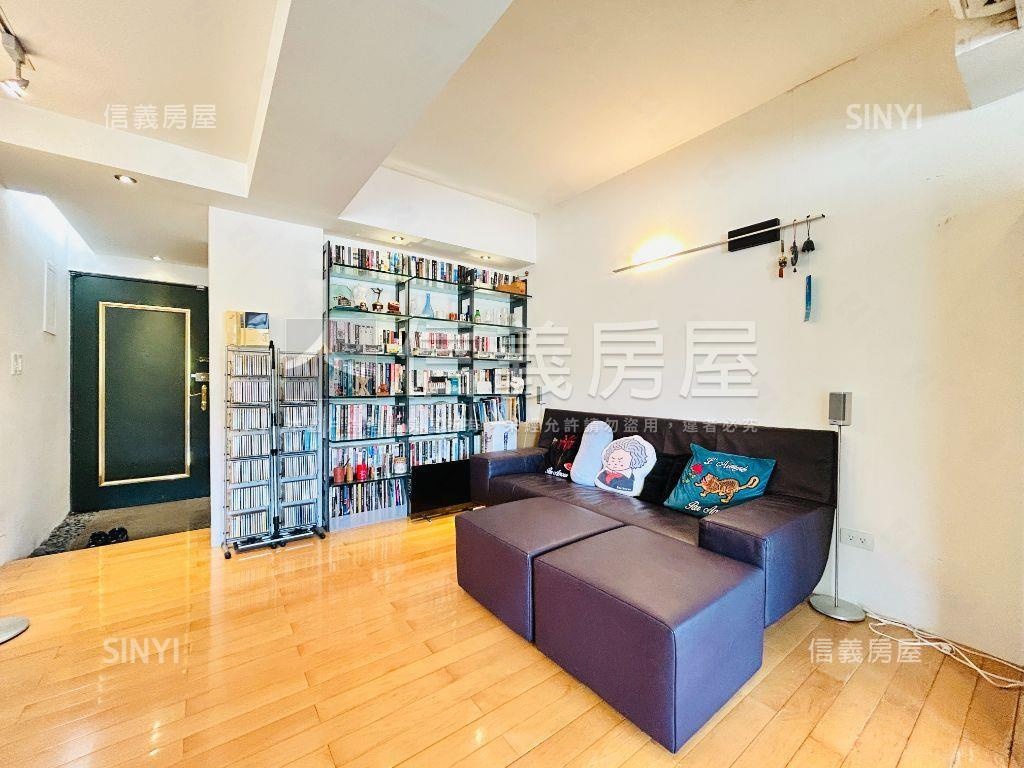 內湖捷運站‧高樓綠景兩房房屋室內格局與周邊環境