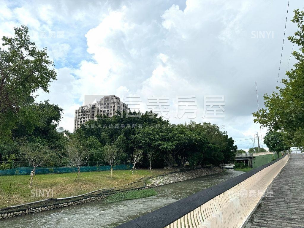 臨路大地坪中興路店住房屋室內格局與周邊環境