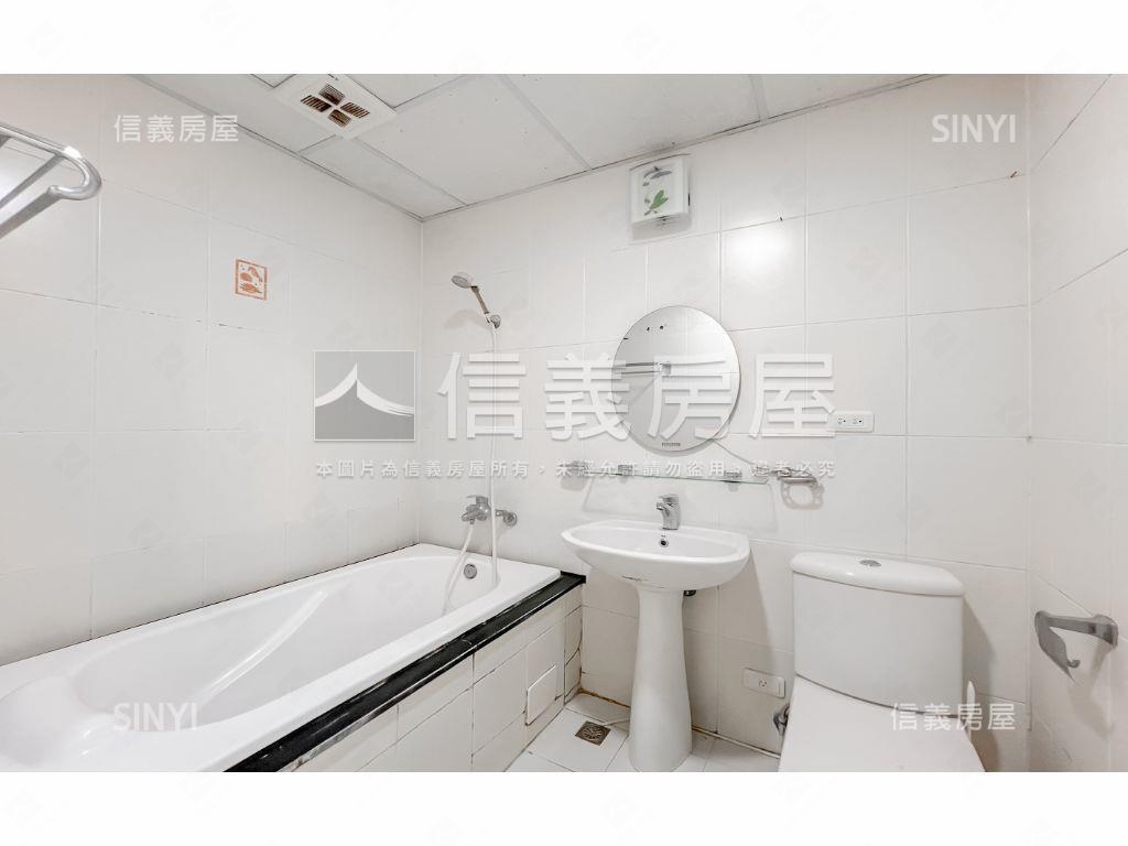 新案至善河畔三房平車位房屋室內格局與周邊環境