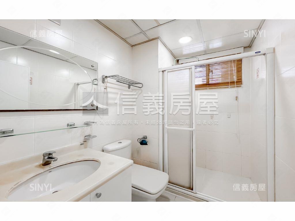 新案至善河畔三房平車位房屋室內格局與周邊環境