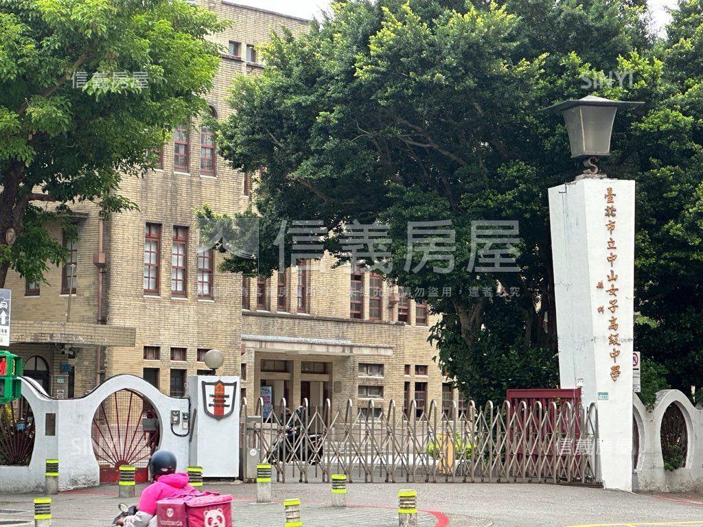 可看＊藏美寓＊２樓Ａ３房屋室內格局與周邊環境