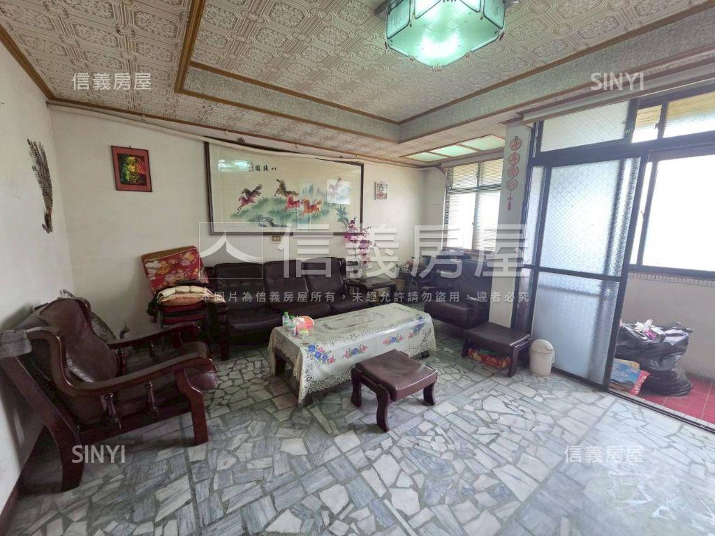 近捷運通風方正機能美寓房屋室內格局與周邊環境