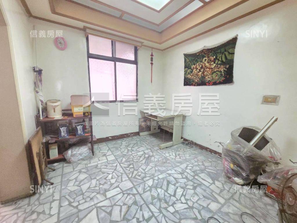 近捷運通風方正機能美寓房屋室內格局與周邊環境