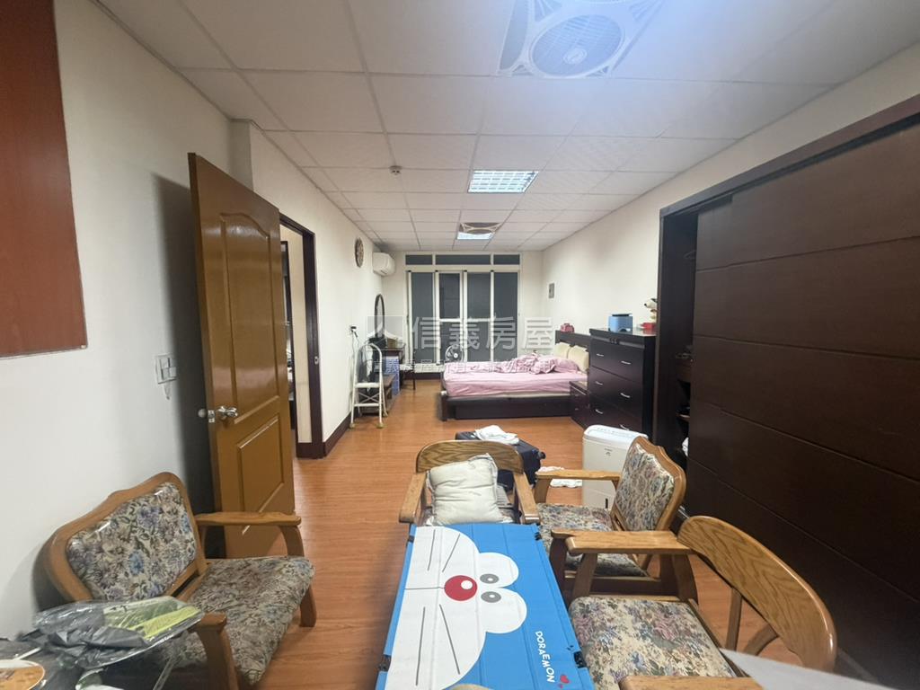 近彰基大面寬有孝親房透天房屋室內格局與周邊環境