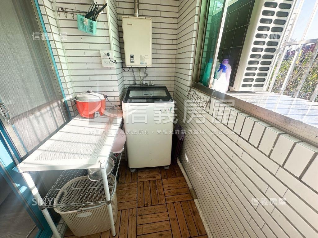 教育大學採光陽台套房房屋室內格局與周邊環境