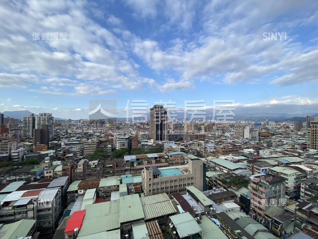 冠德天驕後棟高樓房屋室內格局與周邊環境